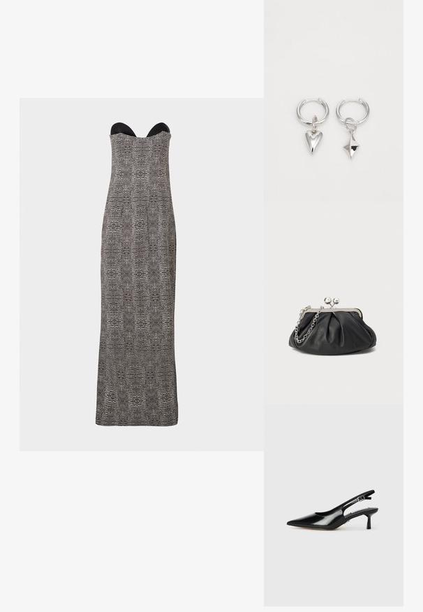 Trägerloses langes Kleid mit taillierter Oberseite, ausgestattet mit einem schwarz-weißen abstrakten Reptilmuster und einem Herzausschnitt.; Schwarze Lackleder-Slingback-Absätze mit spitzer Zehe, dünnem Absatz und verstellbarem Schnallenriemen. Glatte Textur mit minimaler Ausstattung.; Schwarze Leder-Clutch mit geraffter Textur, silberfarbener Metallrahmen, Druckverschluss und Kettenriemen. Glatte, weiche Oberfläche.; Silberne Creolen mit einem Herz- und einem diamantförmigen Anhänger. Glatte Textur mit polierter Oberfläche.