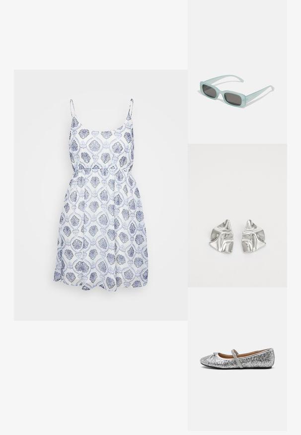 Ærmeløs kjole med tætsiddende overdel og elastisk talje. Blå og hvidt mønster med udsmykkede blomstermotiver på letvægtsstof.; Sølvglitter balletflade med rund tå, elastisk rem og minimal hæl. Struktureret overflade med metallisk glans og kontrasterende kant.; Et par rektangulære solbriller med lyseblå gennemsigtige stel og mørkegrå linser, der har lige templer og minimale hardware detaljer.; Sølvmetal øreringe med et bølgende, skulpturelt design, der har en poleret overflade og uregelmæssige former, hvilket fremhæver en moderne æstetik.