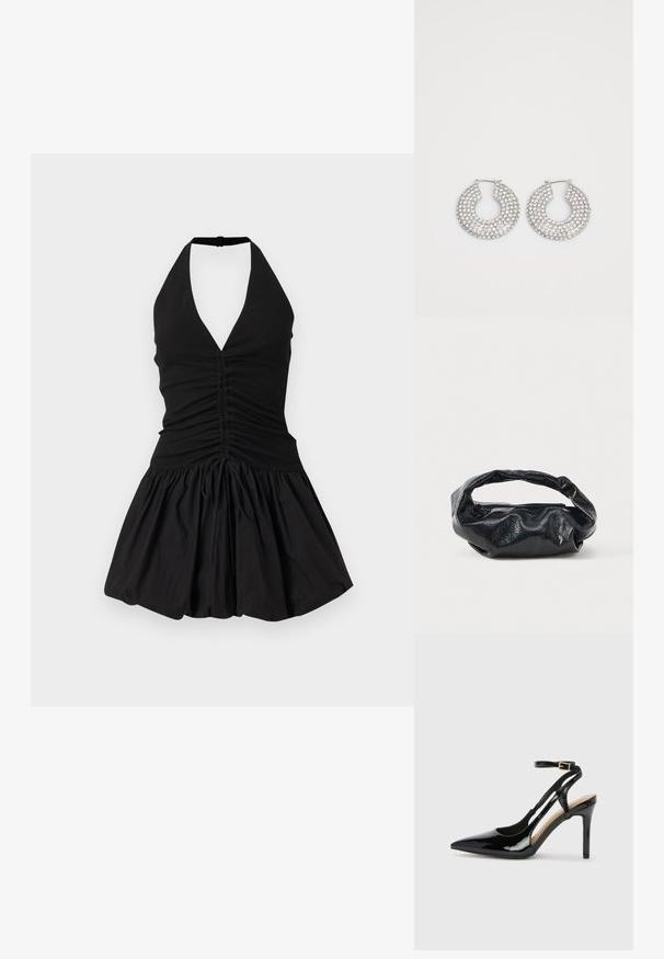 Zwarte halterjurk met een diepe V-halslijn, geplooide lijfje en een uitlopende rok. Gemaakt van zachte stof met een gladde textuur en een trekkoorddetail.; Zwarte lakleren hoge hak slingback schoenen met spitse neus, verstelbare enkelband en open zijkanten. Gladde textuur.; Zwarte tas van glanzend, textuur materiaal met een ronde, gedraaide handgreep en een ritsluiting. Heeft een zacht, gekreukt ontwerp.; Zilveren hoepeloorbellen versierd met meerdere heldere kristalaccenten, met een gestructureerd oppervlak en een open cirkelvormig ontwerp.