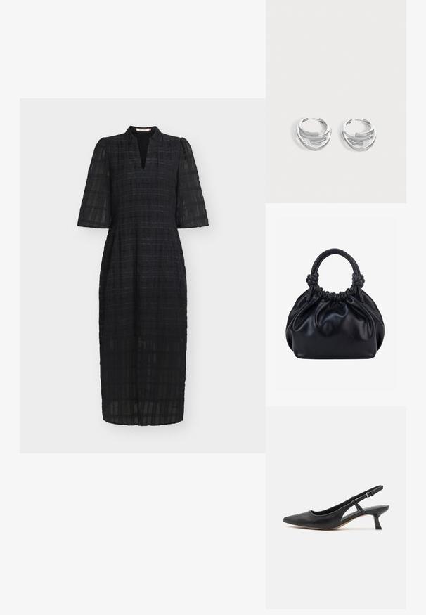 Schwarzes, knieumspielendes Kleid aus leichtem, strukturiertem Stoff mit Karomuster, ausgestattet mit kurzen Puffärmeln und einem Ausschnitt mit Schlitz.; Schwarzer Leder-Slingback-Schuh mit spitzem Zehenbereich, niedrigem Blockabsatz, ausgeschnittenem Seitendetail und verstellbarem Knöchelriemen. Glatte Textur über das gesamte Design.; Schwarze weiche Lederhandtasche mit gerafftem oberen Teil und zwei dicken, zu Knoten gebundenen Griffen vor einem einfarbigen hellen Hintergrund.; Paar polierte silberne Creolen mit geschichtetem, gebogenem Stabdesign auf einem einfarbigen hellen Hintergrund.
