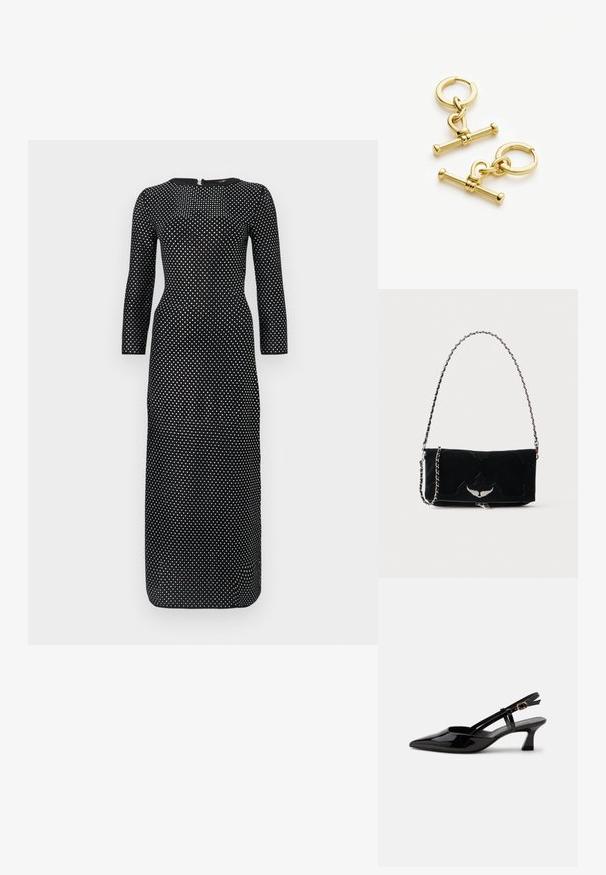 Zwart langmouwend jurk met een ronde halslijn, voorzien van een wit stippenpatroon door het hele ontwerp en een verborgen rits aan de achterkant.; Zwarte lakleren slingback kitten heel schoen met spitse neus en verstelbare gouden gespsluiting op een witte achtergrond.; Zwarte rechthoekige handtas met zilverkleurig gevleugeld embleem aan de voorkant en een zilveren kettingriem tegen een effen achtergrond.; Gouden metalen oorbellen met een ronde hoop en een decoratieve sluiting met verlengde staafaccenten. Hete glanzende afwerking en een gladde textuur.