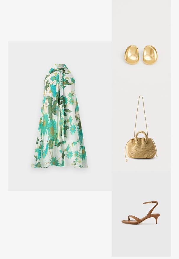 Blomsterkjole med halterneck, med hvid baggrund og levende blå og grønne blomsterdesigns, blødt stof og lagdelt design.; Brun læder sandal med stropper, lav kittenhæl og en ankelrem med en lille spænde, vist fra siden på en ensfarvet baggrund.; Beige vævet håndtaske med flettede øverste håndtag, snørresider og en lang tynd skulderrem på en ensfarvet hvid baggrund.; Guldfarvede stud øreringe med en glat, rund form og en reflekterende overflade, der fremhæver et minimalistisk design uden synlige mønstre.