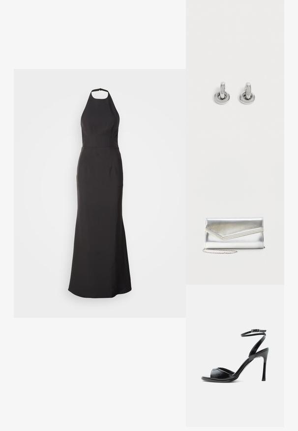 Schwarzes Abendkleid mit Halsband und figurbetontem Oberteil sowie ausgestelltem Rock. Hergestellt aus glattem Stoff, mit klaren Linien und ohne sichtbare Muster.; Schwarze Sandalette mit hohem Absatz, offenem Zehenbereich, schlankem Stiletto-Absatz und Knöchelriemen mit Schnalle vor weißem Hintergrund.; Glänzende silberne Clutch mit Umschlagklappe und dekorativem Besatz, kleiner silberner Kettenriemen, auf einfachem hellem Hintergrund.; Paar kleine, glänzende silberne Creolen mit rundem Sockel, auf einfachem hellem Hintergrund präsentiert.