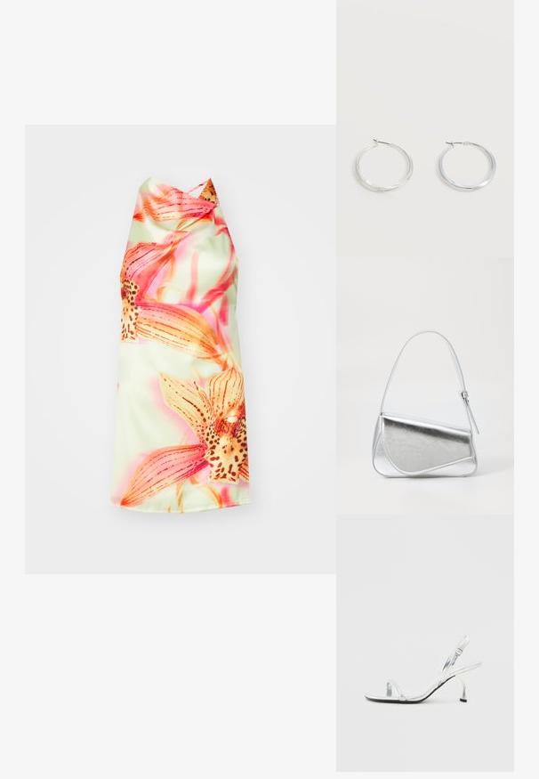 Blomster halterneck kjole med en lys grøn baggrund, prydet med livlige pink og orange blomster, glat tekstur og en elegant fald.; Sølv patentlæder slingback højhælede sandal med en smal tårem, justerbar spænde og en slank hæl.; Sølvmetallic håndtaske med en trekantet form, glat overflade og en tynd, justerbar skulderrem. Har et fold-over design med syninger.; Sølvfarvede metaloorringe med glat, let buet overflade og låsemekanisme på en ensfarvet hvid baggrund.