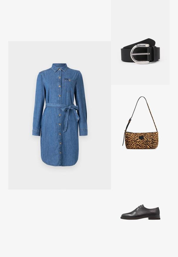 Denim skjortekjole med lange ærmer, frontknapper, brystlomme og knyttet taljebælte i medium blå vask.; Sorte læder dress sko med en glat finish, rund tå og lav blokhæl, med minimal snøring for et strømlinet udseende.; Leopardskinds håndtaske med lynlås, udstyret med en sort læderrem og en lille logo-plade. Tekstureret, afrundet design i tan og sort.; Sorte læderbælte med en sølvfarvet metalspænde, der har en glat tekstur og et klassisk design. Remmen er 3,8 cm bred.