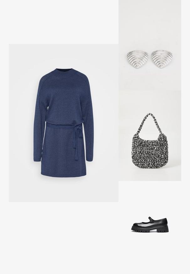 Robe en tricot marine à manches longues, col rond et taille ceinturée. Comprend des poignets et un ourlet côtelés pour une texture supplémentaire.; Chaussure Mary Jane en cuir noir, avec un bout rond, une sangle à la cheville et une semelle en caoutchouc épaisse présentant des détails nervurés.; Sac en osier noir et blanc de forme arrondie, avec une surface texturée et une poignée tressée. Convient à un usage décontracté.; Boucles d'oreilles en argent avec un design ondulé et texturé, en forme de croissants superposés ; la finition polie accentue les qualités réfléchissantes.