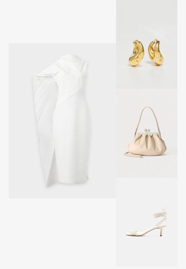 Robe blanche asymétrique avec une silhouette ajustée et une cape dramatique drapée sur un bras, longueur au genou avec une fente subtile sur un côté.; Sandale à talon bas de couleur crème avec des liens à nouer autour de la cheville et une large bride torsadée sur les orteils, sur un fond blanc uni.; Sac à main en cuir souple beige avec un fermoir en métal argenté, une bandoulière simple et une bandoulière chaîne optionnelle sur fond blanc.; Boucles d'oreilles en or en forme de d'anneaux lisses et courbés avec une finition polie. Équipées d'un mécanisme de fermeture et de légères indentations pour le détail.