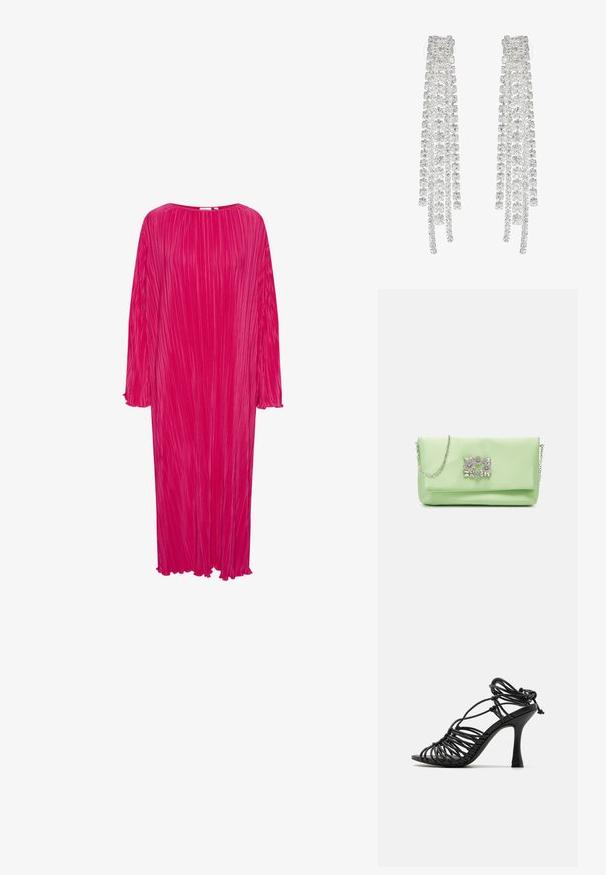 Lang, løstsiddende, lyserød kjole med vertikale plisseringer, rund udskæring og lange ærmer; har flossede manchetter og kanter.; Call it Spring GLADYSS - Sandaler - black; Mascara Clutches - apple; Lange sølvøreringe med en række klare, facetterede krystaller i kaskadeformede strenge med varierende længder og former.