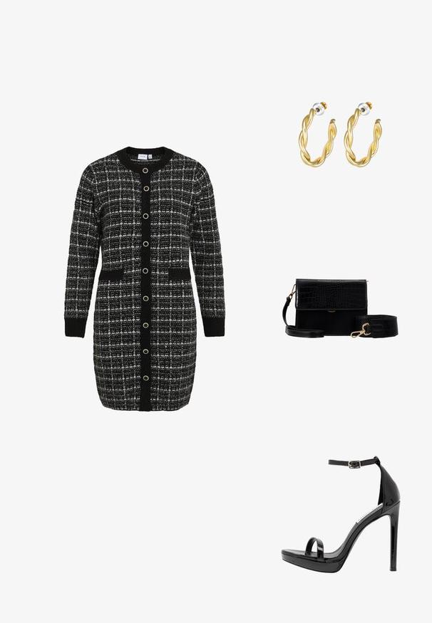 Sort og hvid ternet cardigan med rund krave, lange ærmer, frontlommer og kontrasterende sort knaplukning. Strikket tekstur.; Steve Madden MILANO - Højhælede sandaletter / Højhælede sandaler - black; Sort faux læder crossbody taske med krokodillestruktur, guldhardware og en aftagelig rem. Har klaplukning og indvendigt rum.; Guld snoede hoops øreringe med en glat overflade, der har en transparent baggrund og hardware i guldtoner.
