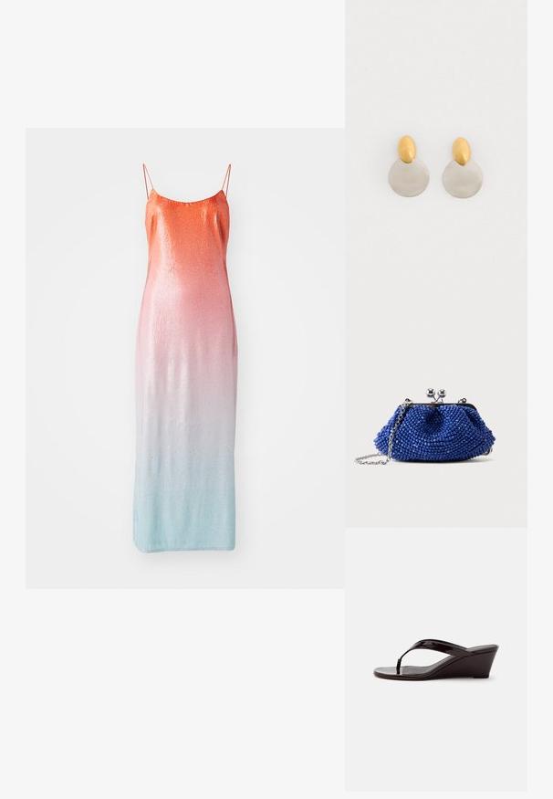 Støvle med pailletter i en gradient fra orange til pink til lyseblå. Har tynde justerbare stropper og en tætsiddende silhuet.; Brun patentlæder kile-sandal med tåremme og åben tå, vist i sideprofil på en ensfarvet baggrund.; Lille blå perlebesat clutchtaske med sølvspænde og kæderem, der hviler på en ensfarvet lys grå baggrund.; Guld- og sølvmetalløreringe med en rund skivebund og et ovalt topstykke, glat tekstur og poleret finish.
