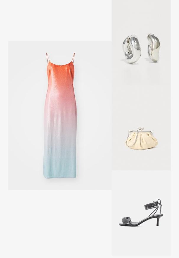 Støvle med pailletter i en gradient fra orange til pink til lyseblå. Har tynde justerbare stropper og en tætsiddende silhuet.; Grå læder sandal med hæl, knyttet rem ved tæerne og snørebånd, der vikles om anklen, på slank mellemhøj hæl mod hvid baggrund.; Plisseret beige læderclutch med en sølvmetalramme, der har to runde dekorative låse og en sølvkædetrasporte.; Sølvskulpturelle øreringe med glatte, buede former og reflekterende overflader. Har et lukket hoop-design og en markant organisk form.