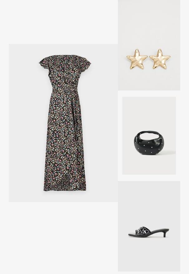Zwarte bloemen maxi-jurk met korte fladdermouwen, voorzien van een getailleerde taille en een vloeiende rok versierd met roze, blauwe en beige bloemen.; Zwarte hoge sandaaltjes met meerdere glanzende banden en metallic accenten, met een puntige neus en bescheiden kitten heels. Gladde textuur.; Zwarte leren handtas met een afgeronde vorm, versierd met zilveren studs, en een korte handgreep. Gladde textuur en ritsluiting.; Gouden stervormige oorbellen met een gladde, glanzende afwerking en een driedimensionaal ontwerp, met vijf punten en een licht gebogen textuur.
