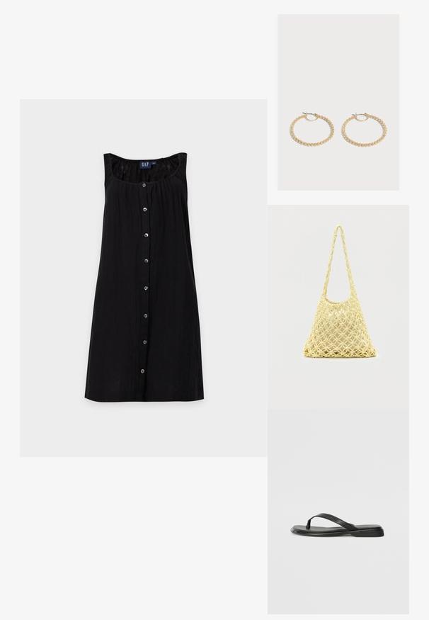Robe noire sans manches avec boutons devant, encolure dégagée et coupe décontractée. Étiquette bleue GAP visible à l’intérieur du col.; Tongs noires en cuir lisse, avec un design de sangle fine et une semelle plate à profil minimal. Aucun motif ou accent notables.; Sac en filet macramé jaune avec longue bandoulière et pochette beige à l'intérieur, présenté sur un fond blanc uni.; Paire de boucles d'oreilles créoles en or de taille moyenne avec un design texturé et perlé sur un fond clair uni.