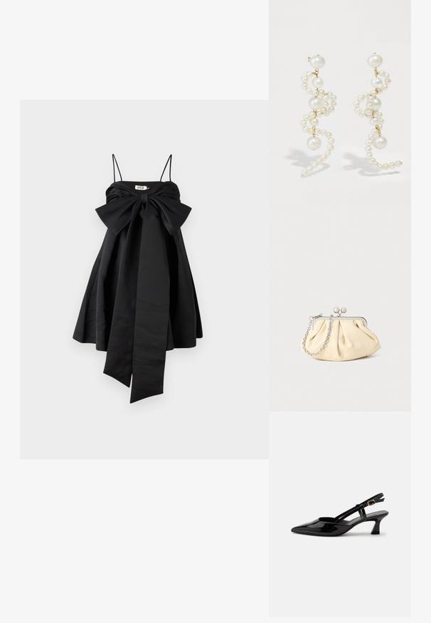 AMUR ROSE BABY DOLL DRESS - Cocktail φόρεμα / Φόρεμα για πάρτι - black; Μαύρο γυαλιστερό δερμάτινο πέδιλο με χαμηλό τακούνι, μυτερή μύτη και ρυθμιζόμενο χρυσό λουράκι σε λευκό φόντο.; Πτυχωτό μπεζ δερμάτινο τσαντάκι με ασημένιο μεταλλικό πλαίσιο, διαθέτοντας δύο στρογγυλούς διακοσμητικούς κλειστές και μια ασημένια αλυσίδα.; Λευκά περιδέραια με μαργαρίτες σε σπειροειδές σχέδιο, με διάφορα μεγέθη μαργαριταριών και χρυσές λεπτομέρειες. Λείος υφή και κομψό σχήμα.