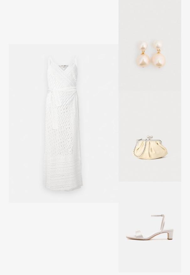 Robe enveloppante blanche avec un design texturé, comportant des bretelles fines et une ceinture. Le tissu présente des motifs découpés complexes et une silhouette longue.; Loeffler Randall ALICE - Sandales - cream; Pochette en cuir beige plissé avec un cadre en métal argenté, dotée de deux fermoirs ronds décoratifs et d'une chaîne en argent.; Boucles d'oreilles en perles présentant deux perles texturées de couleur blanc cassé, de tailles graduées, reliées par un élément en métal doré. Finition lisse et brillante.
