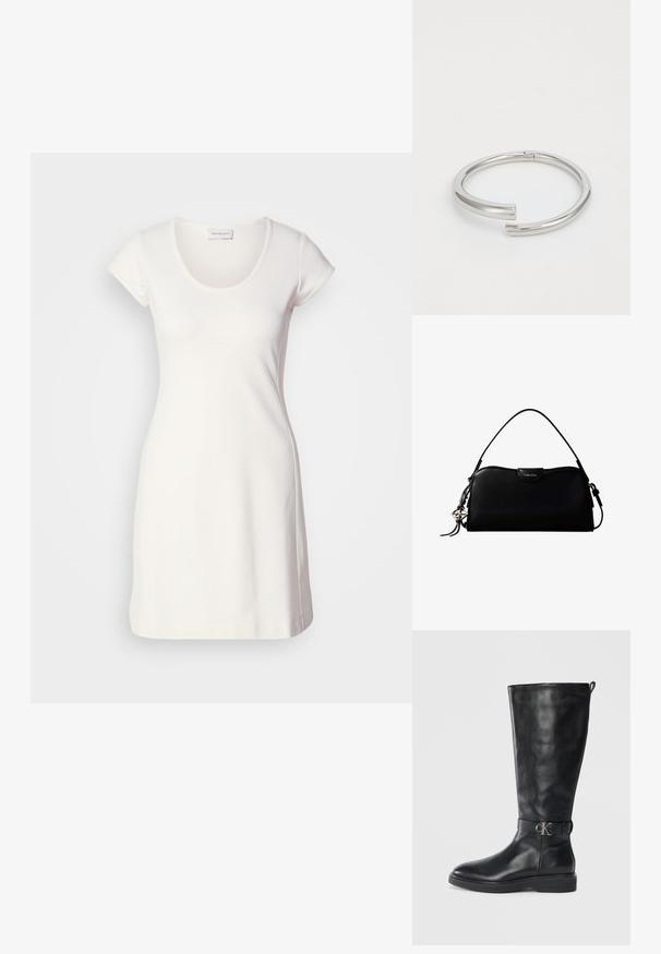 Witte jurk met korte mouwen in een gladde, rekbare stof, met een ronde halslijn en een getailleerd silhouet, met minimale stikseldetails.; Zwarte leren kniehoog laars met lage hak, ronde neus en een metalen "CK" logo gesp rond de enkel.; Zwarte rechthoekige Calvin Klein handtas met enkele bovenriem, zilveren logo-ornament en een kleine klepsluiting aan de voorkant.; Calvin Klein SPIRAL - Armband - silver-coloured