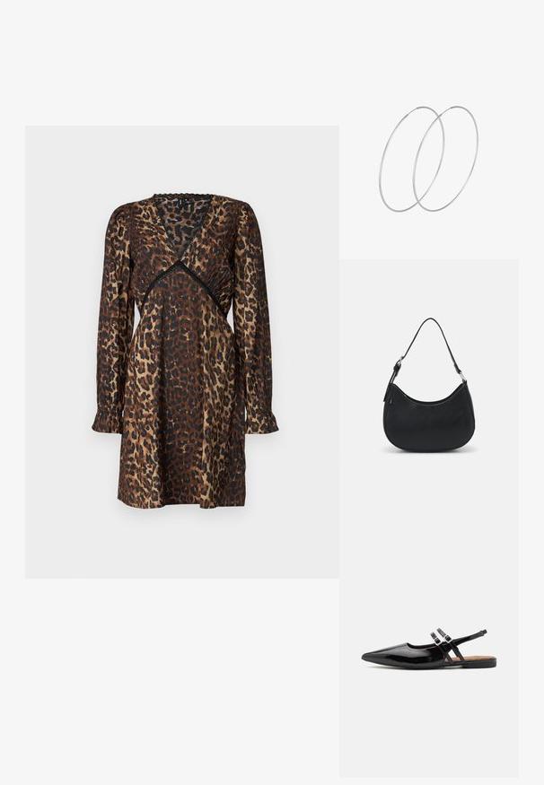 Leopardprint jurk in bruin en zwart. Heeft een V-hals, geplooide details bij de taille, lange mouwen en gerimpelde manchetten. Satijnachtige textuur.; Zwarte gepatineerde leren slingback schoenen hebben een spitse neus, twee banden met gespsieraden en een platte zool.; Zwarte hobo tas van soepel leer met een gebogen silhouet, voorzien van een enkele verstelbare schouderriem en minimalistische ontwerpdetails.; Zilveren hoepel oorbellen met een minimalistisch ontwerp. Cirkelvormig, gladde textuur en dun profiel. Lichtgewicht met een gepolijste afwerking.