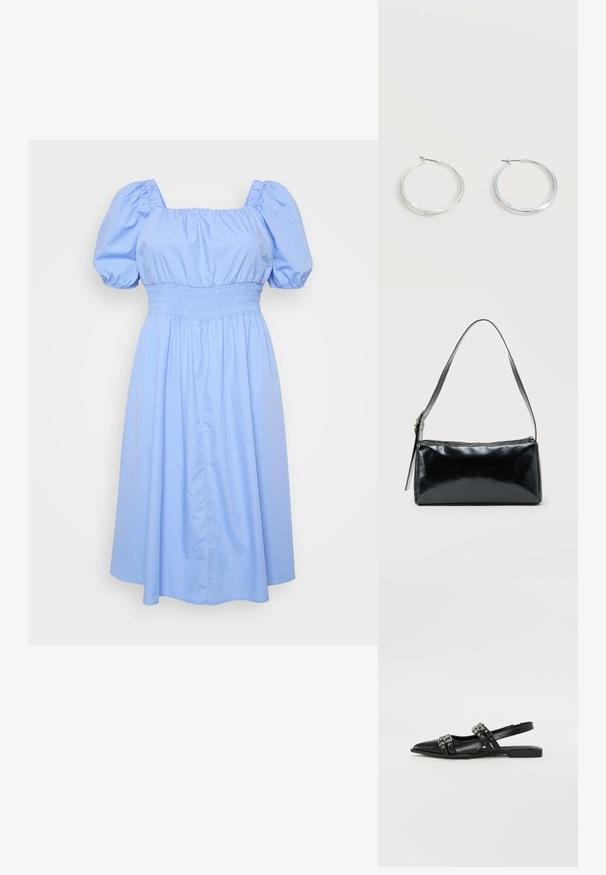 Lysblå kjole med firkantet udskæring, pufærmer og smocket talje. Stoffet er glat med et svævende skørtdesign.; Even&Odd Slingback-ballerinasko - black; Sort rektangulær skuldertaske med en enkelt justerbar rem og lynlås i toppen på en ensfarvet baggrund.; Sølvfarvede metaloorringe med glat, let buet overflade og låsemekanisme på en ensfarvet hvid baggrund.
