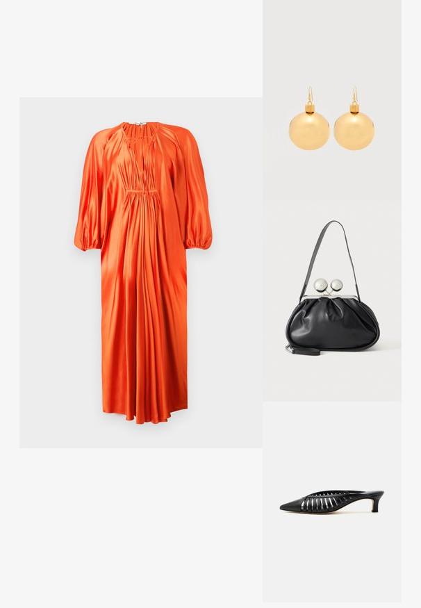 Robe en satin orange avec de longues manches bouffantes, décolleté en V profond et plis froncés à la taille, tombant jusqu'à mi-mollet. Texture lisse.; Mule en cuir noir avec bout pointu, design découpé à brides et petit talon kitten sur fond blanc.; Sac à main en cuir noir avec un design plissé, une sangle unique, un cadre métallique argenté et deux grandes fermoirs ronds en argent.; Paire de boucles d'oreilles boule de Noël dorées brillantes avec fermoirs à crochet sur fond blanc uni.