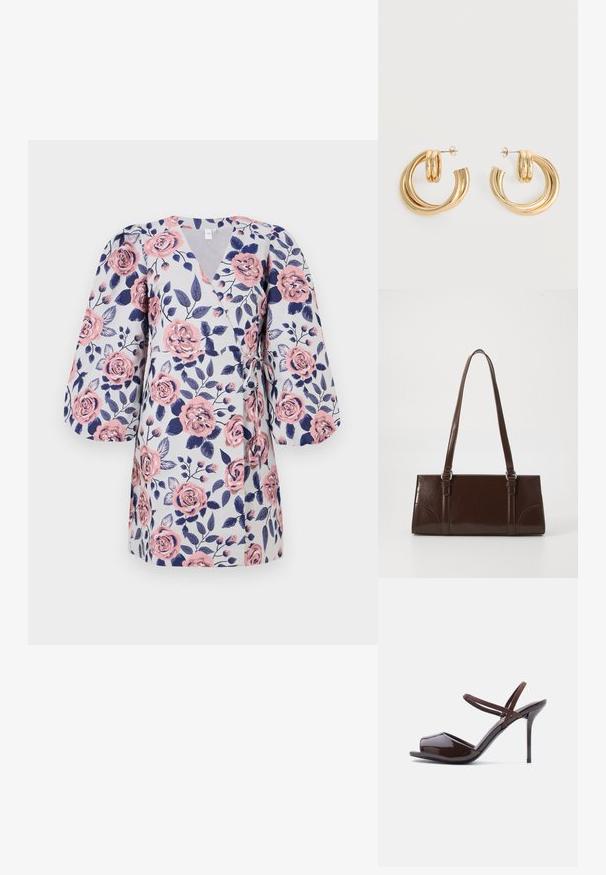 Blomstret omslagskjole med en lys grå baggrund, pink roser, mørkeblå blade og trekvart puffærmer. Binder i taljen.; Brun laklæderhøjhælet sandal med peep-toe og dobbelte tynde ankelstropper på hvid baggrund.; Brun lakeret håndtaske med rektangulær form, to lange håndtag og subtile buede detaljer på fronten.; Par af skinnende gyldne dobbelt loop øreringe med stift-lukning på hvid baggrund.