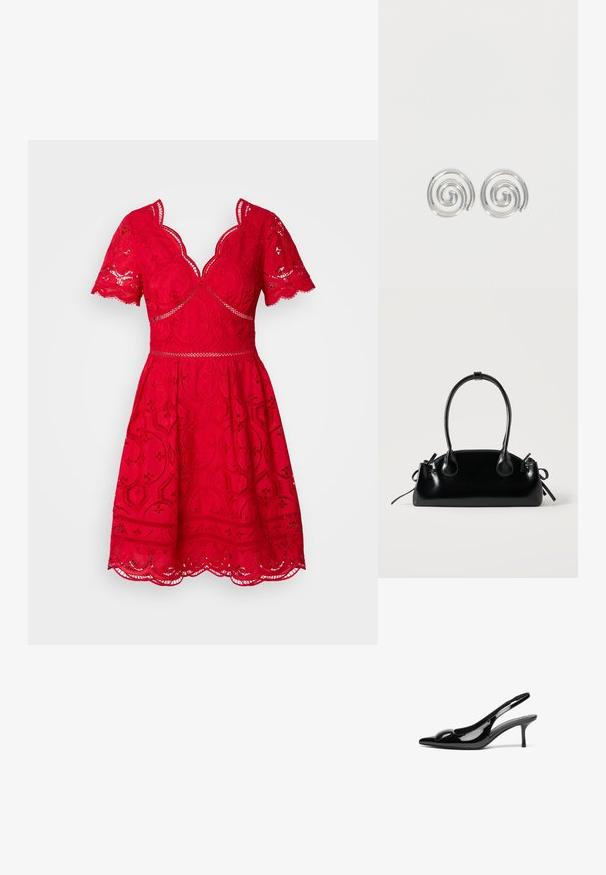 Punane pitskleit lühikeste laineliste varukatega, V-kaelusega, figureeriv talje ja laienev seelikuosa, millel on keerukas lillemuster. Lainelise äärisega.; Must ja musta läikiva lakknahast slingback-kontsaga kingad, millel on terav nina ja läikiv viimistlus. Omab saledat kontsa ja ümarat aktsenti jalanõu ülaosas.; Väike must läikiv käekott kahe pika sangaga ja külgedel paelakinnitustega, ühel lihtsal helel taustal.; Hõbedast keerisega rõngaskõrvarõngaste paar, millel on sile ja ümar disain tavalisel valgel taustal.