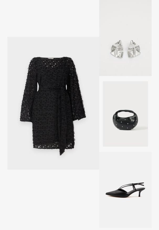 Schwarzes Kleid aus strukturiertem Stoff mit floralem Muster, langen Ärmeln und einem gebundenen Gürtel in der Taille.; Schwarzer Leder-Kitten-Heel mit spitzer Schuhspitze, dünnem Knöchelriemen und Schnalle, Slingback-Design, auf hellem einfarbigem Hintergrund.; Schwarze Lederhandtasche mit abgerundeter Form, verziert mit silbernen Nietenakzenten und kurzem Griff. Glatte Struktur und Reißverschlussverschluss.; Silberne Metallohrringe mit einem wellenförmigen, skulpturalen Design, das eine polierte Oberfläche und unregelmäßige Formen aufweist, die eine zeitgenössische Ästhetik betonen.