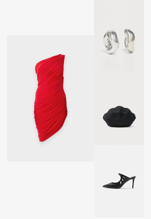 Rød one-shoulder kjole lavet af samlet stof, der har en rynket tekstur og tætsiddende design, som fremhæver kurver.; Sorte læder højhælede mules med spids tå, udskåret sideskærm og glat tekstur. Stiletthæl og subtil syning.; Sort flet håndtaske formet som en muslingeskal med en buet top og flettet tekstur på en ensfarvet baggrund.; Sølvskulpturelle øreringe med glatte, buede former og reflekterende overflader. Har et lukket hoop-design og en markant organisk form.