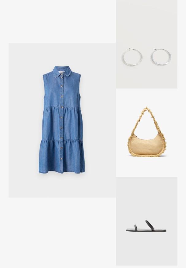 Denim ærmeløs kjole med knaplukning foran, flerlagede flæser i skørterne, spidse krave og en lys blå farve.; Sorte flade sandaler med to slanke stropper, lavet af glat materiale. Har en rektangulær sål og en tekstureret strop. Minimalistisk design.; Struktureret beige taske med en rund form, frynset kant langs kanterne og en kort rem til at bære. Lynlåsåbning på toppen.; Sølvfarvede metaloorringe med glat, let buet overflade og låsemekanisme på en ensfarvet hvid baggrund.