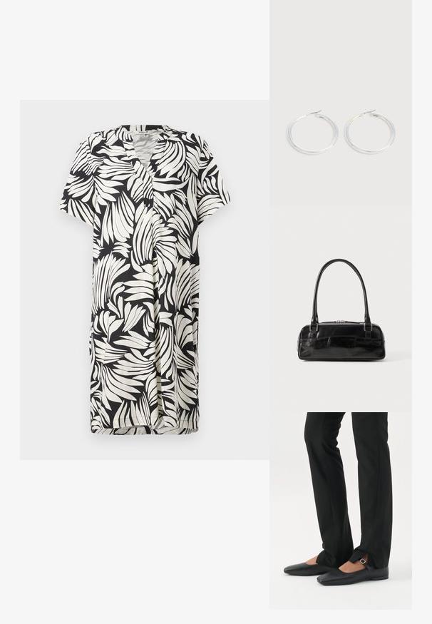 Short-sleeve mekko, jossa on V-pääntie, musta-valkoinen lehtikuosi kevyessä kankaassa, napitus ja rento istuvuus.; Jalat mustissa kapeissa housuissa, joissa edessä halkiot lahkeen helmassa, yhdistettynä mustiin Mary Jane -tasapohjakenkiin, joissa on pieni solkiläppä.; Musta nahkainen käsilaukku suorakulmaisen muotoisena, jossa on yksi rakenteellinen kahva, hopeiset yksityiskohdat ja vetoketjukiinnitys. Suuri tekstuuri.; Pari kiiltäviä hopeisia renkaanmuotoisia korvakoruja, joissa on ohuet langan sulkimet, esillä vaaleanharmaalla taustalla.