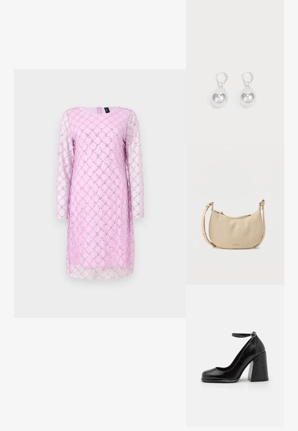 Vestido de manga larga en rosa claro con un patrón de diamantes que presenta lentejuelas y una superposición transparente. Escote redondo y cremallera en la parte posterior.; HUGO KIORA - Zapatos altos - black; Bolso de hombro beige de cuero en forma de media luna con correa ajustable y cierre de cremallera, apoyado sobre un fondo blanco liso.; Pendientes de plata en forma de gota con superficies redondas y reflectantes colgando de cierres de palanca. El fondo es blanco liso.