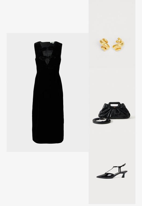 Schwarzes Samtkleid mit ärmellosem Design, runder Ausschnitt und drei strukturierten Schleifenakzenten an der Vorderseite. Mit Reißverschluss hinten.; Schwarzer Slipper aus Lackleder mit spitz zulaufender Kappe, T-Riemen und niedrigem, schrägem Blockabsatz vor weißem Hintergrund.; Kleine schwarze Lederhandtasche mit geraffter Textur, rechteckigem Griff und abnehmbarem dünnen Schulterriemen, der daneben liegt.; Goldene Spiral-Ohrringe mit einer glatten, polierten Oberfläche, die ein kurviges Design und eine dicke, klobige Form für einen auffälligen Look aufweisen.