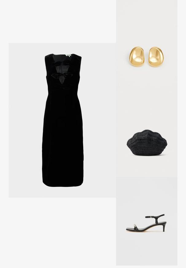 Schwarzes Samtkleid mit ärmellosem Design, runder Ausschnitt und drei strukturierten Schleifenakzenten an der Vorderseite. Mit Reißverschluss hinten.; Schwarze Leder-Sandale mit Absatz und Knöchelriemen, offenem Zehenbereich, quadratischer Vorderseite und silbernen Metallakzenten. Eng anliegendes Design mit schlanker Silhouette.; Schwarze Korbtasche in Muschelform mit gebogenem Oberteil und gewebter Textur auf einfarbigem Hintergrund.; Goldfarbene Ohrstecker mit einer glatten, runden Form und einer reflektierenden Oberfläche, die ein minimalistisches Design ohne sichtbare Muster zeigen.