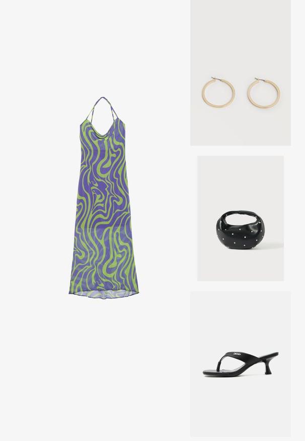 Paarse en groene jurk met een spiraalpatroon, voorzien van een boothals en halterbandjes, gemaakt van lichte stof, met een lange, vloeiende uitstraling.; Zwarte slipper met hak en DKNY-logo op de band, met een slanke, gebogen kittenhak op een witte achtergrond.; Zwarte leren handtas met een afgeronde vorm, versierd met zilveren studs, en een korte handgreep. Gladde textuur en ritsluiting.; Een paar gladde goudkleurige middelgrote creooloorbellen met scharniersluitingen op een effen lichte achtergrond.