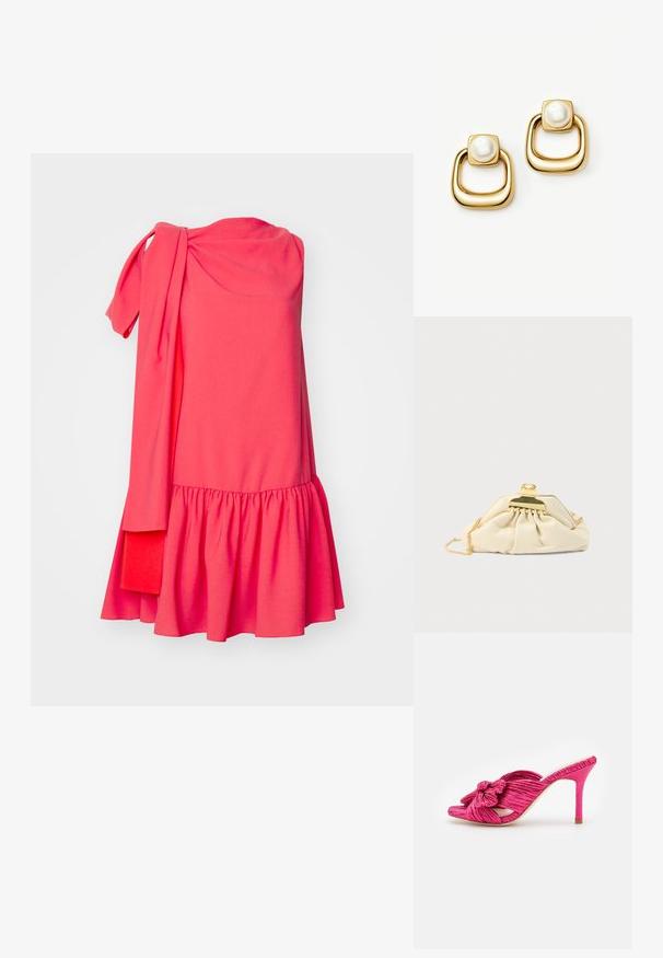 Roksanda SOLENNE DRESS - Kokteilikleit/peokleit - light hibiscus/deep sienna; Loeffler Randall CLAUDIA - Kontsaga tagant lahtised kingad - fuchsia; Kreemikas käekott pehmest materjalist, millel on kuldne klamber ja kett-õlarihm, kehaosale kogutud disain.; Kullatooni kõrvarõngad, millel on ruudukujulised ülaosad, mis sisaldavad suuri valgeid pärleid, ja nende all paksemad, ümarad, avatud ruudukujulised rõngad.