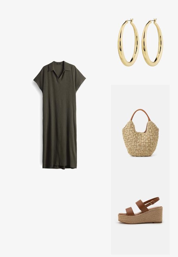 Olivenfarbendes Kleid aus strukturiertem Stoff, mit einem Kragen, kurzen Ärmeln und einem locker sitzenden, knöchellangen Design.; Braune Leder-Wedge-Sandalen mit zwei breiten Riemen, strukturiertem Seil-Mittelsohle und verstellbarem Knöchelriemen mit goldener Schnallenakzent.; Geflochtene Strohtasche mit natürlicher Textur und weicher, organischer Form, ausgestattet mit braunen Ledergriffen für einfaches Tragen.; Goldene Creolen mit einer glatten, polierten Oberfläche. Kreisform, mit einem sicheren Verschluss an der Oberseite. Die Oberfläche reflektiert das Licht.