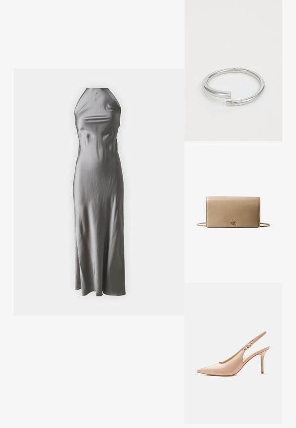 Vestido halter de satén en gris claro, con un corpiño ajustado y una falda de línea A fluida, con una textura suave y un diseño minimalista.; Zapato slingback de tacón alto de piel patentada beige con punta puntiaguda y pequeño detalle de hebilla dorada en la correa.; Calvin Klein SPIRAL - Pulsera - silver-coloured; Clutch de cuero beige con correa de cadena dorada y pequeño logo "cK" dorado centrado en la solapa frontal.