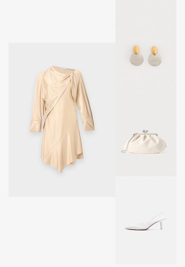 Rabanne Kokteilikleit/peokleit - skin nude; Valge nahast naiste slingback-tüüpi jalanõu, terava ninaotsaga, madala kitsa kontsaga ja väikese dekoratiivse lipsuga peal, esitatud külgvaates.; Kreemjas kangast klapp, millel on kokkupandud disain, hõbedane metallraam, kaks dekoratiivset palli ja hõbedane kett-õlarihm.; Kuld- ja hõbedametallist kõrvarõngad, millel on ümar diskipõhi ja ovaalne pealmine osa, sile tekstuur ja poleeritud viimistlus.
