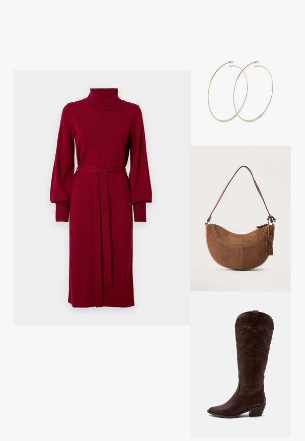 VILA Knitted VIAMANDA Turtleneck - Svetríkové šaty - cabernet; Vysoká hnedá kožená kovbojská čižma s detailným prešívaním, špicatou špičkou a blokovým podpätkom na jednoduchom svetlom pozadí.; Hnedá semišová kabelka v tvare zakrivenej polmesiaca. Má ramenný popruh, malú visačku a viditeľné prešívanie pozdĺž okrajov.; Pilgrim Náušnice - gold-coloured