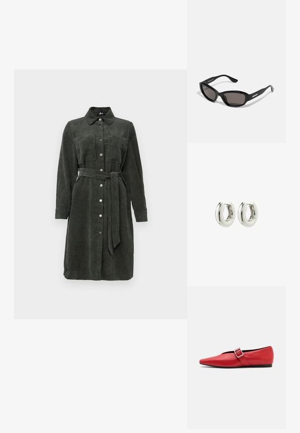 Vestido camisero de pana en verde oscuro, con cierre de botones en el frente, cuello, mangas largas, dos bolsillos en el pecho y un cinturón a juego.; Zapato plano de cuero rojo con punta afilada, que presenta una correa lateral con una hebilla de metal y un tacón bajo negro. Textura suave en toda su superficie.; Gafas de sol negras con montura rectangular, lentes oscuros, material de plástico suave y un acento metálico en la patilla.; Pendientes de aro de plata con un diseño suave y redondeado y un acabado brillante. Presentan un cierre de bisagra sencillo para facilitar su uso.