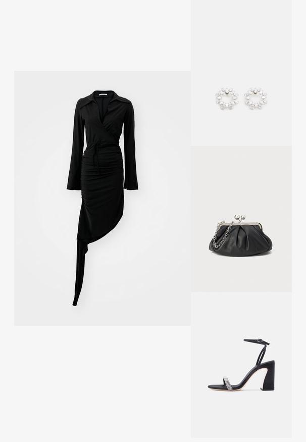 Robe noire à manches longues avec un design drapé, texture plissée et ourlet asymétrique. Présente un col et un noeud à la taille. Tissu lisse.; Sandale noire à talon haut avec bride à la cheville et bride ornée de strass étincelants sur fond blanc.; Porte-monnaie en cuir noir avec texture froncée, cadre en métal argenté, fermeture à verrouillage kiss-lock et bandoulière en chaîne. Surface lisse et douce.; Boucles d'oreilles circulaires en métal, ornées de plusieurs pierres transparentes et facettées disposées dans un motif étincelant. Incolores et réfléchissantes.