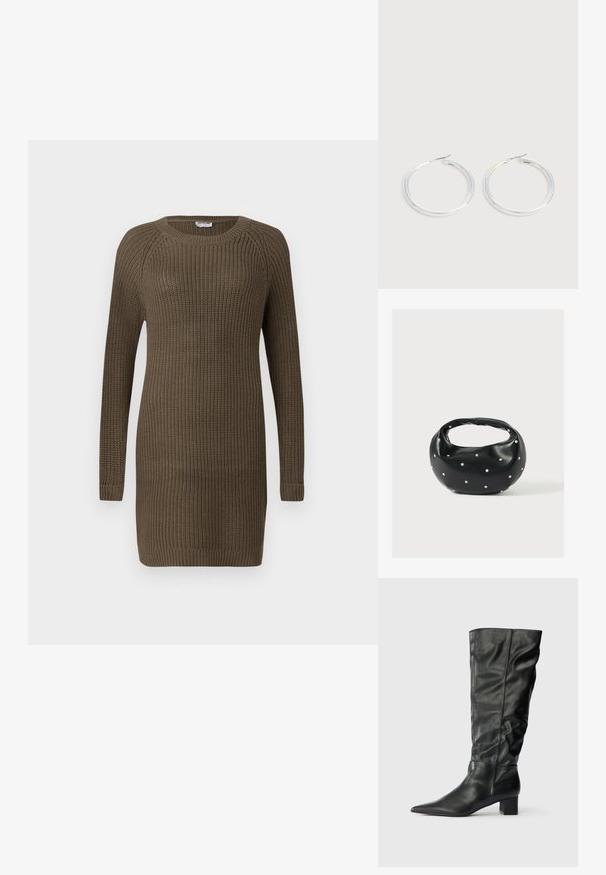 Robe en tricot de couleur vert olive foncé, avec des manches longues, un col rond, un tissu texturé et des poignets et un ourlet côtelés.; Bottes noires en cuir jusqu'au genou avec un bout pointu, un tige décontractée et un talon carré. Texture lisse avec peu de coutures visibles.; Sac à main en cuir noir de forme arrondie, décoré de clous argentés et équipé d'une poignée courte. Texture lisse et fermeture éclair.; Paire de boucles d'oreilles créoles argentées brillantes avec fermoirs en fil fin, présentée sur un fond gris clair.