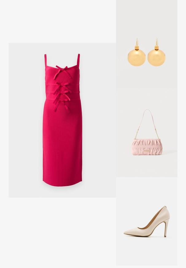 Tætsiddende, ærmeløs kjole i lys pink stof. Har en struktureret overflade og dekorative sløjfer hen over forsiden. Lige søm.; Beige højhælede pumpe, spids tå, glat læderfinish, slank stiletthæl, minimalistisk design med en subtil detalje bagpå.; Lille pink ruched håndtaske med guldkæde og et rektangulært logo plade med teksten Love Moschino foran.; Par af skinnende gyldne julekugleøreringe med krog-lukninger på en ensfarvet hvid baggrund.