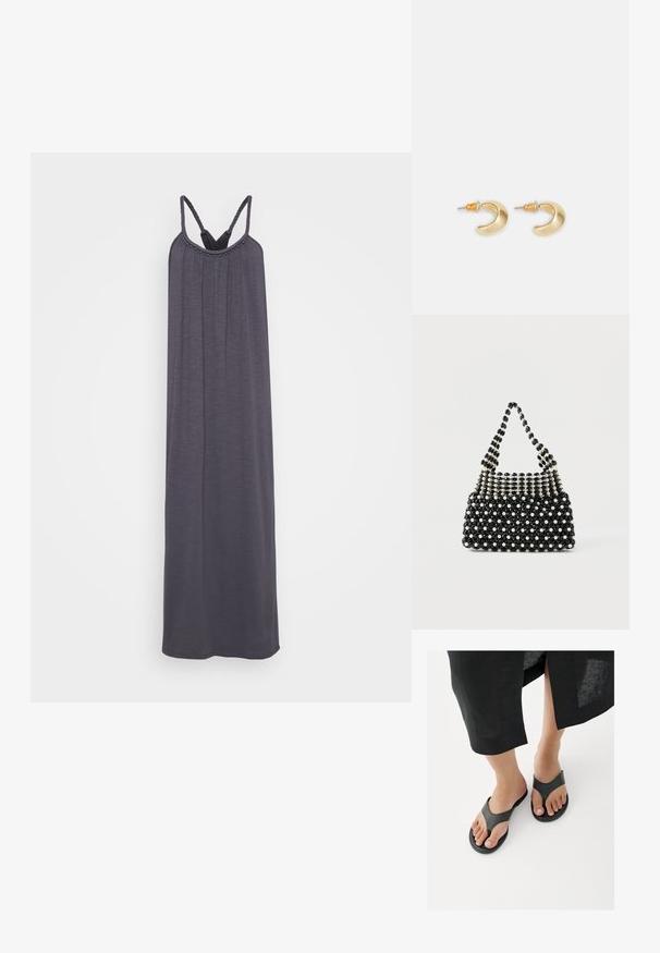 Donkergrijze mouwloze maxi-jurk met gevlochten schouderbanden en gathers bij de halslijn, met een gladde, zachte textuur. Geen zichtbare patronen of hardware.; Close-up van voeten die zwarte leren teenslippers dragen, met een zoom van een zwarte rok zichtbaar boven de enkels op een witte vloer.; Zwart-witte met kralen versierde handtas met een kort hengsel, voorzien van afwisselend parelachtige en zwarte gefacetteerde kralen in een geruit patroon.; Gouden halvmaanvormige oorbellen met een gladde afwerking, voorzien van oranje accenten bij de stekker en zilveren hardware.
