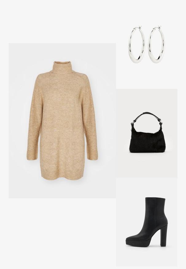 Beige turtleneck sweater, oversized pasform, ribbestruktur ved kraven og ærmerne, strikket stof og drop shoulder-design.; Sort ankelstøvle lavet af tekstureret læder med en spids snude, en chunky plateau og en høj blokhæl. Glat overflade, minimal detaljering.; Sort faux fur håndtaske med en blød tekstur, rund form og en robust skulderrem i sort læder. Synlige sølvhardware-detaljer.; Sølvøreringe i form af hoops med en glat, blank finish. Cirkulær form, der har en sikker lås. Simpelt og elegant design.