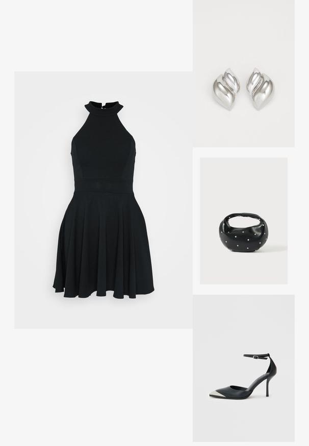 Schwarzes ärmelloses Kleid mit hohem Kragen, tailliertem Oberteil und ausgestellt Rock. Hergestellt aus einem glatten, elastischen Stoff mit einem klaren Design.; Schwarzer High Heel mit spitzer Schuhspitze, silberner Metallkappe an der Spitze und Knöchelriemen mit Schnallenverschluss auf weißem Hintergrund.; Schwarze Lederhandtasche mit abgerundeter Form, verziert mit silbernen Nietenakzenten und kurzem Griff. Glatte Struktur und Reißverschlussverschluss.; Silberne Ohrringe mit einer organischen, abstrakten Form. Glatte, glänzende Oberfläche mit einem konischen Design. Mit dezenten Kurven und einem zentralen Linienelement.