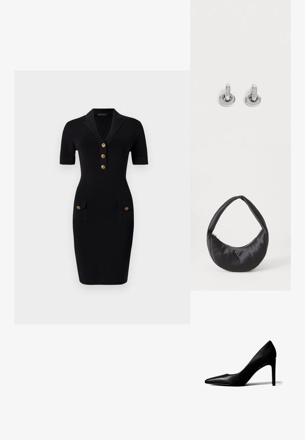 Schwarzes Enges Kleid mit kurzen Ärmeln, Kragen und fünf goldenen Knöpfen sowie zwei Vordertaschen mit passenden Knöpfen. Glatte Stofftextur.; Schwarzer spitzer High-Heel-Schuh aus Leder mit schlankem Stilettoabsatz auf weißem Hintergrund.; Schwarze Satin-Handtasche mit geschwungener Form, ausgestattet mit einem Reißverschluss und einem dreieckigen Metallsymbol auf der Vorderseite. Glatte Textur und elegantes Design.; Paar kleine, glänzende silberne Creolen mit rundem Sockel, auf einfachem hellem Hintergrund präsentiert.