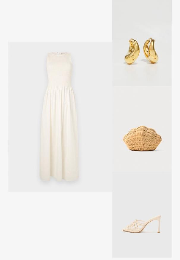 Robe longue sans manches de couleur crème avec un corsage smocké et une jupe fluide. Présente un décolleté rond et une fermeture en goutte d'eau au dos.; Mules à talons hauts beiges avec un design à lanières. Présentent un bout carré, une texture lisse et un talon élancé avec un accent doré à la base.; Sac à main en rotin tissé en forme de coquille Saint-Jacques de couleur brun clair naturel avec des bords arrondis et texturés.; Boucles d'oreilles en or en forme de d'anneaux lisses et courbés avec une finition polie. Équipées d'un mécanisme de fermeture et de légères indentations pour le détail.