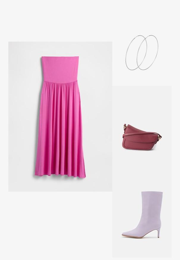 Lang lyserød stropløs kjole lavet af letvægtsstof. Har en tætsiddende overdel og en flydende nederdel med en rynket talje.; Even&Odd by Zalando Høje støvler/ Støvler - purple; Struktureret burgunder lædertaske med tekstureret overflade. Har en buet form, justerbar rem og en klaplukning med guld accenter.; Sølvøreringe med et minimalistisk design. Cirkulær form, glat tekstur og tynd profil. Letvægtige med en poleret overflade.