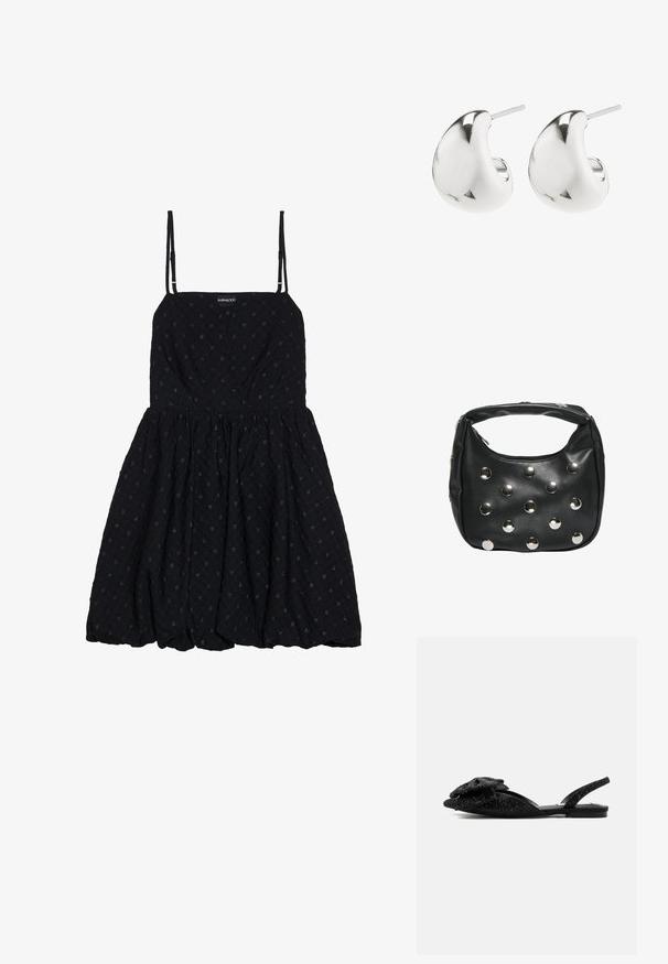 Even&Odd Juhlamekko - black; Musta tasapohjainen slingback-sandaali, jossa on terävä kärki ja teksturoidulla helmikoristeisella rusetilla koristeltu.; Musta nahkainen käsilaukku, jossa on lyhyt kahva. Laukun etupuoli on koristeltu tasaisin välein sijoitetuilla suurilla hopeisilla pyöreillä napeilla.; Hopeiset nappikorvakorut, joissa on sileä, kaareva muotoilu. Niissä on kiillotettu pinta ja taustatappi, joka varmistaa turvallisen käytön.