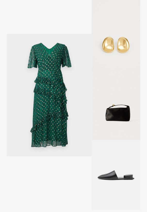 Grøn kjole med leopardpletter, lagdelte flæser ved taljen og kanten, korte klokkeærmer og dyb V-udskæring. Let, gennemskinneligt stof.; Sorte læder slip-on mules med spids tå, minimalistisk design og tekstureret hæl. Glat overflade og flad sål.; Sort satinpung med en afrundet form, et håndtag i toppen og en guldaccentlås. Glat tekstur med et minimalistisk design.; Guldfarvede stud øreringe med en glat, rund form og en reflekterende overflade, der fremhæver et minimalistisk design uden synlige mønstre.